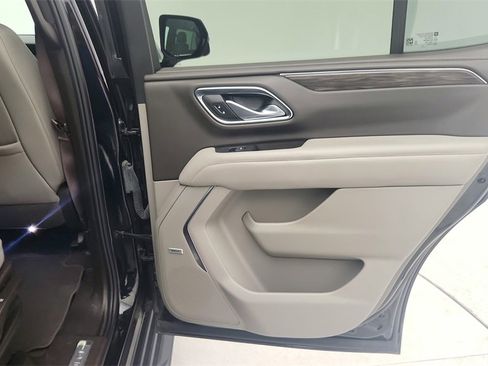 Certified 2022 Chevrolet Tahoe LT w/ LT Signature Plus Package image 37