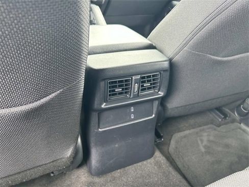 Used 2025 Toyota 4Runner SR5 image 18