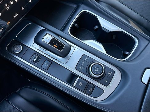 Used 2024 INFINITI QX60 Sensory image 31