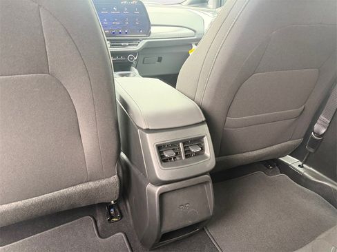 New 2026 Chevrolet Equinox EV LT image 22