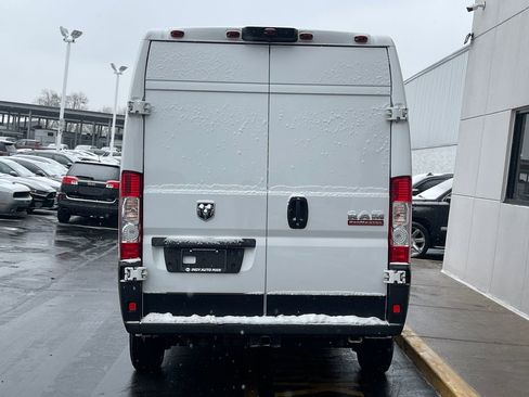 Used 2020 RAM ProMaster 2500 image 7