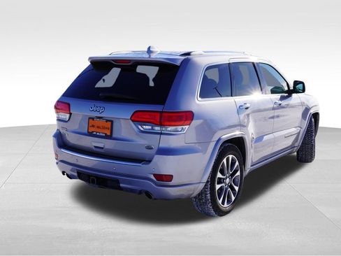 Used 2018 Jeep Grand Cherokee Overland image 5