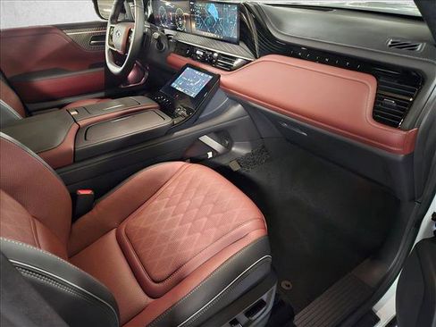 Used 2026 INFINITI QX80 Autograph w/ Premium Cargo Package image 20