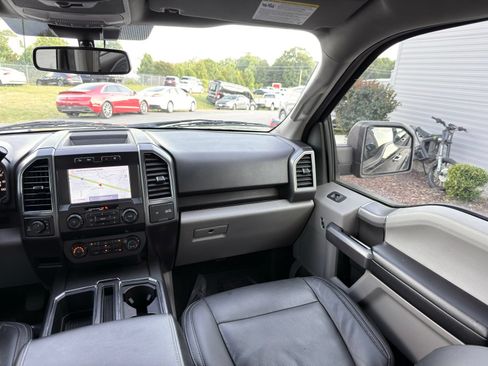 Used 2020 Ford F150 XLT w/ Equipment Group 302A Luxury AWD/4WD image 38