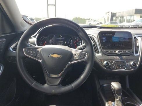 Used 2024 Chevrolet Malibu LT FWD image 14