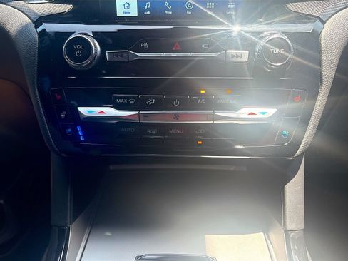 Used 2022 Ford Explorer ST w/ Equipment Group 401A AWD/4WD image 14
