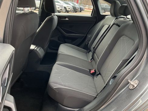 Used 2025 Volkswagen Jetta Sport image 15