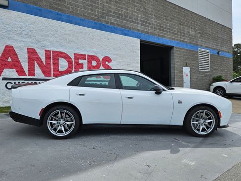 New 2026 Dodge Charger Scat Pack AWD/4WD image 8