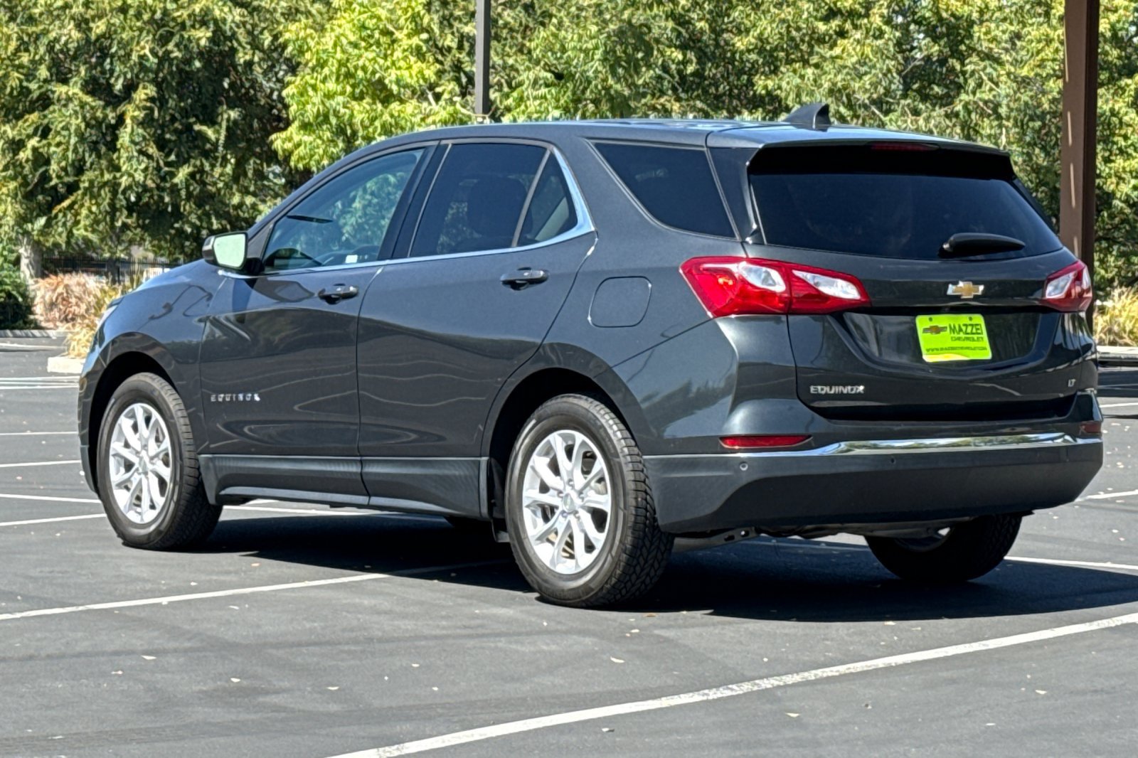 Used 2019 Chevrolet Equinox LT FWD image 3