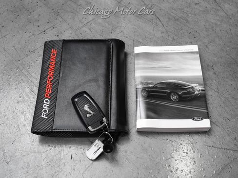 Used 2021 Ford Mustang Shelby GT500 w/ Technology Package RWD image 56
