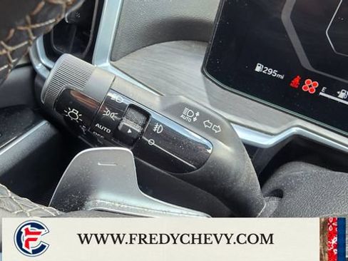 Used 2025 Kia Sorento SX Prestige AWD/4WD image 15
