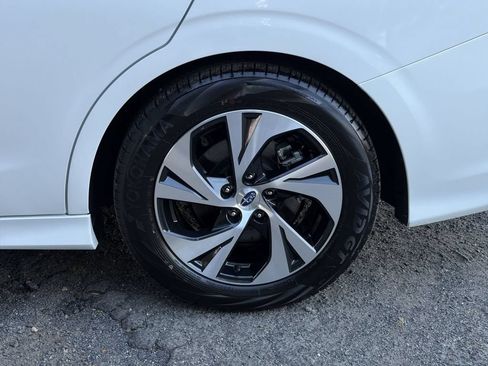 Used 2025 Subaru Legacy Premium AWD/4WD image 11