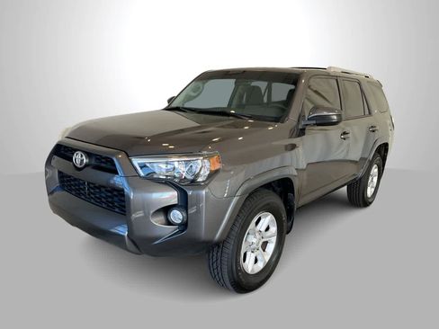 Certified 2017 Toyota 4Runner SR5 AWD/4WD image 1