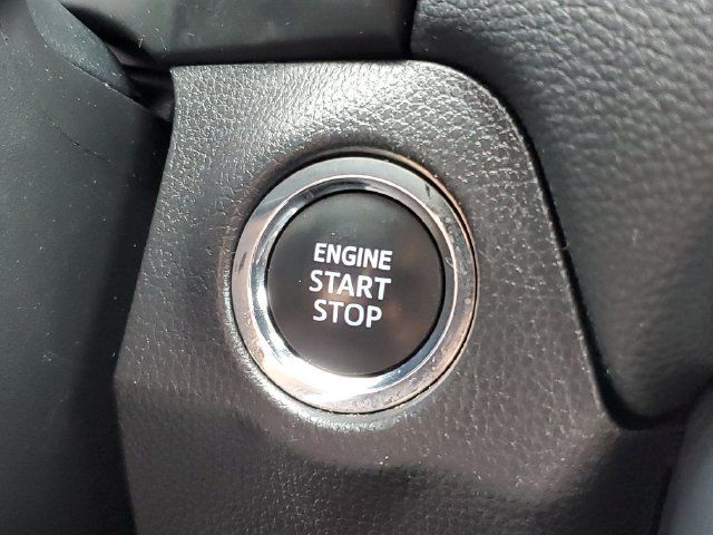 Used 2025 Toyota RAV4 XLE AWD/4WD image 14