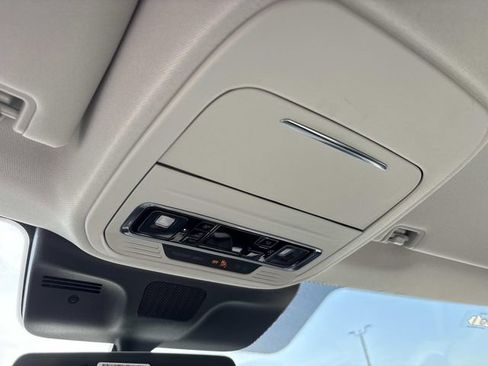 New 2026 Lincoln Navigator Premiere AWD/4WD image 31