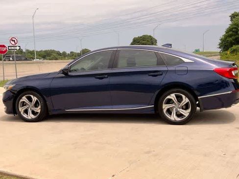 Certified 2020 Honda Accord EX-L image 4