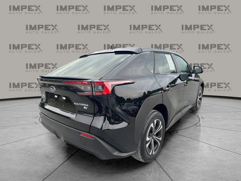 Used 2023 Subaru Solterra AWD image 5