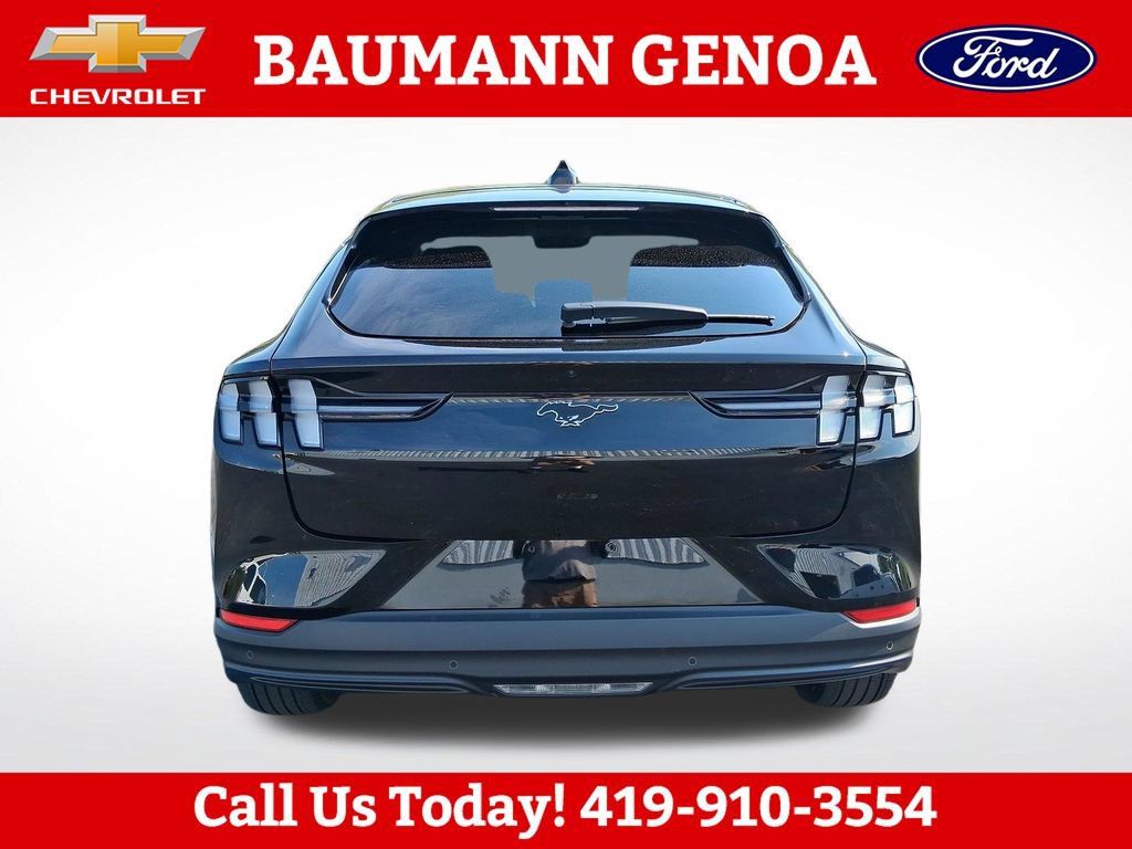 Used 2025 Ford Mustang Mach-E Select w/ Comfort Package Lite AWD/4WD image 4