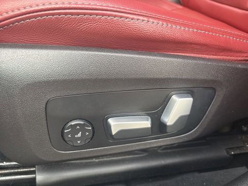 Used 2023 BMW X3 xDrive30i image 11