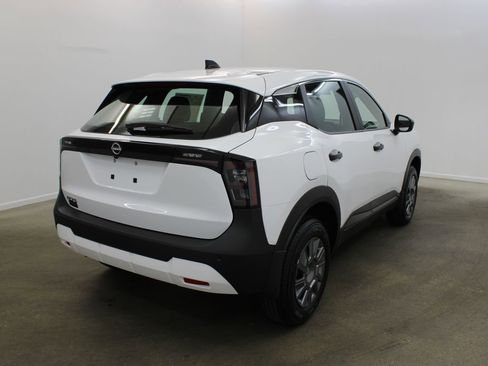 New 2026 Nissan Kicks S FWD image 5