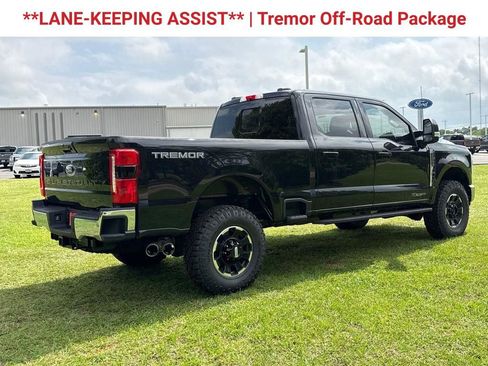 New 2026 Ford F250 Lariat w/ Tremor Off-Road Package AWD/4WD image 11