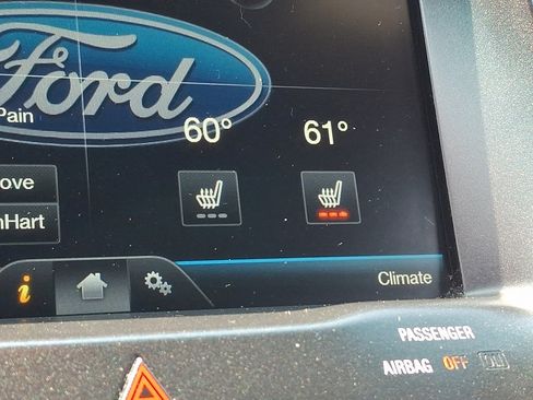 Used 2015 Ford Explorer XLT w/ Equipment Group 202B AWD/4WD image 31