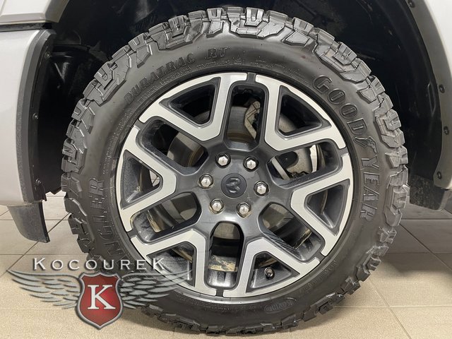 Used 2025 RAM 1500 Laramie w/ Sport Appearance Package AWD/4WD image 7