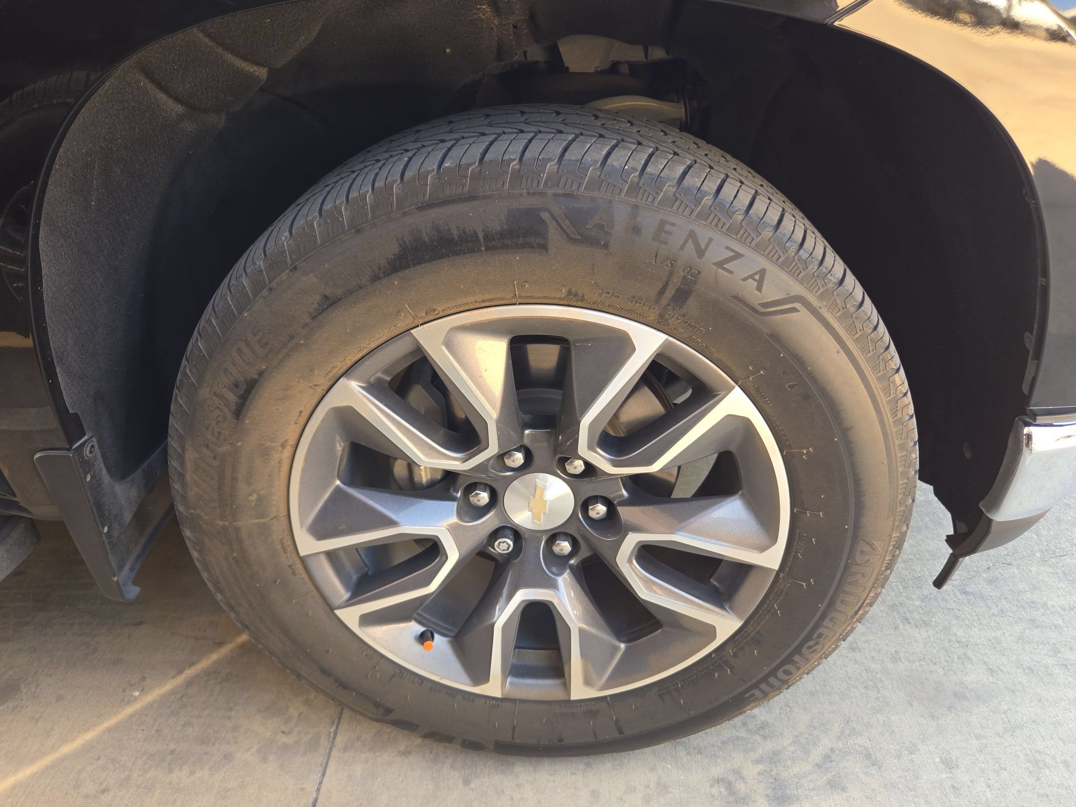 Used 2022 Chevrolet Silverado 1500 LT RWD image 7