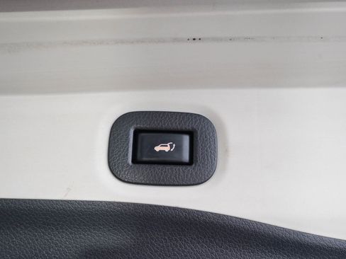 Used 2015 Nissan Rogue SL w/ SL Premium Package AWD/4WD image 11