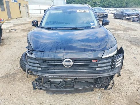 Used 2026 Nissan Kicks SR FWD image 5