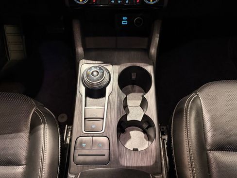 Used 2021 Ford Escape SEL image 26