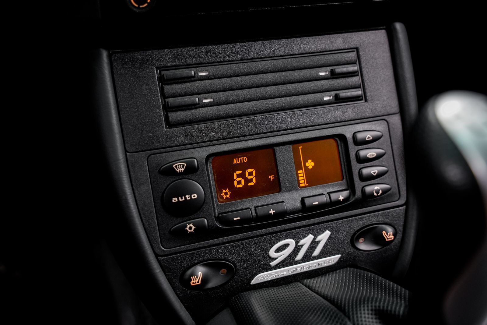 Used 2004 Porsche 911 40th Anniversary RWD image 14