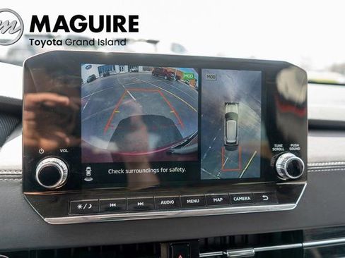Used 2023 Mitsubishi Outlander SEL AWD/4WD image 31