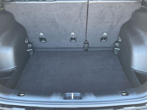 Used 2024 Jeep Compass Latitude image 14