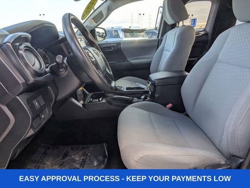 Used 2020 Toyota Tacoma SR image 12
