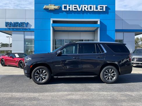 Used 2023 Chevrolet Tahoe LT image 2