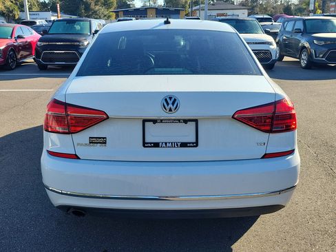 Used 2016 Volkswagen Passat 1.8T SE w/ Lighting Package image 5