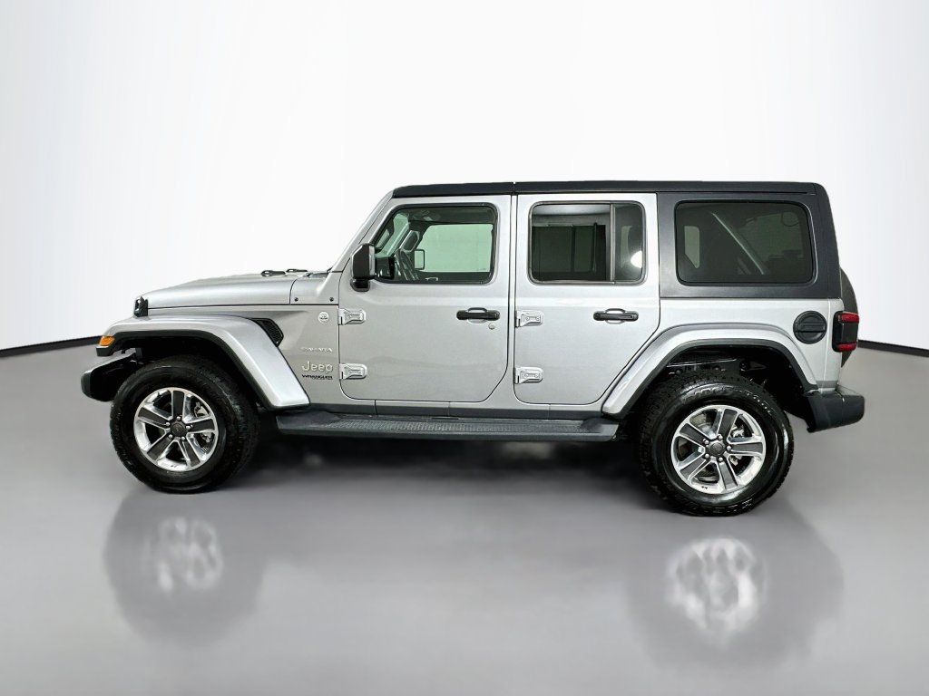 Used 2020 Jeep Wrangler Unlimited Sahara AWD/4WD image 8