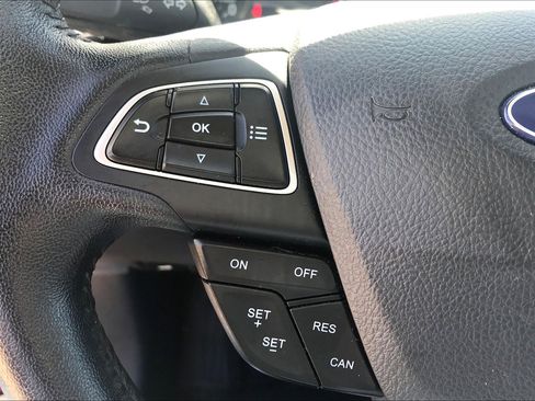 Used 2018 Ford EcoSport SE w/ SE Convenience Package image 20