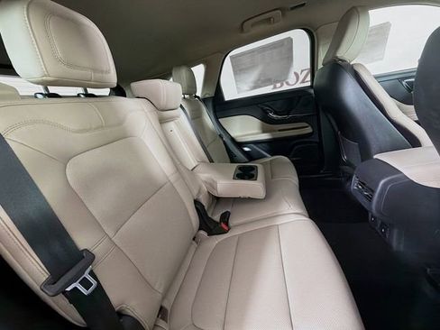 New 2026 Lincoln Corsair Premiere FWD image 28