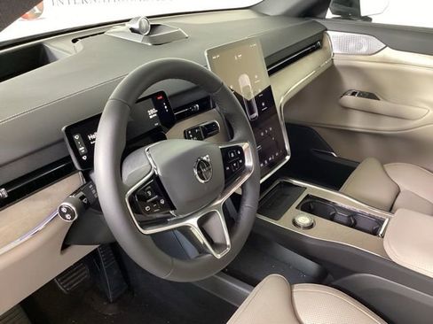 New 2026 Volvo EX90 Ultra image 9