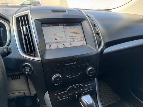 Used 2018 Ford Edge SEL w/ Equipment Group 201A AWD/4WD image 10