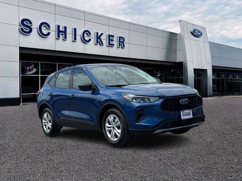 Used 2023 Ford Escape FWD image 1