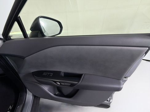 Used 2025 Lexus RZ 450e AWD/4WD image 30