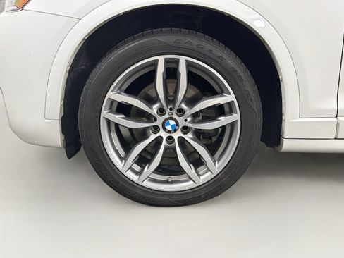 Used 2018 BMW X4 xDrive28i AWD/4WD image 33