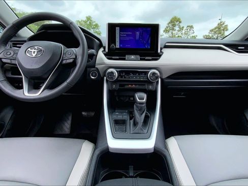 Certified 2025 Toyota RAV4 XLE Premium FWD image 15