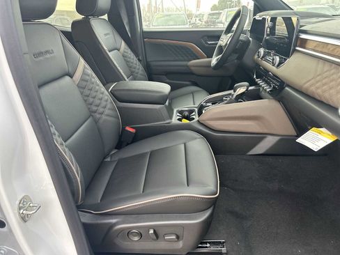 New 2026 GMC Canyon Denali image 28