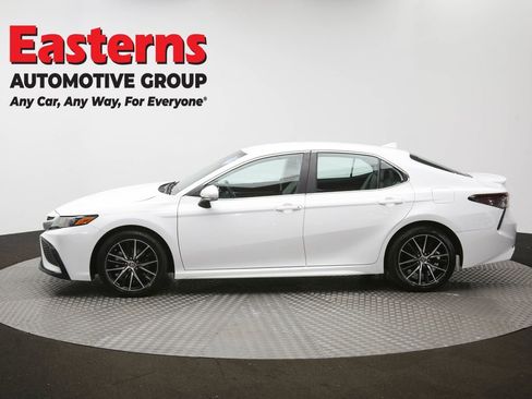 Used 2023 Toyota Camry SE FWD image 59