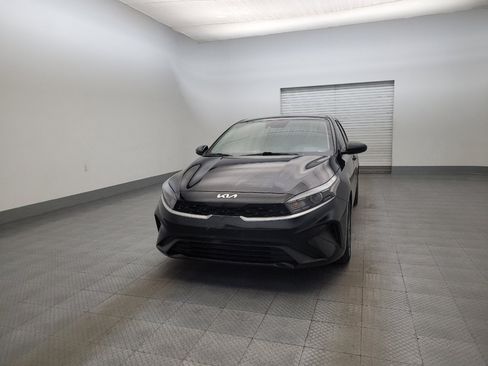 Used 2022 Kia Forte LXS FWD image 15