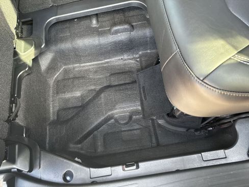 New 2026 Chrysler Pacifica Select w/ S Appearance Package FWD image 44